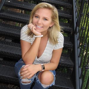 Meet your Posher, Anna chapin